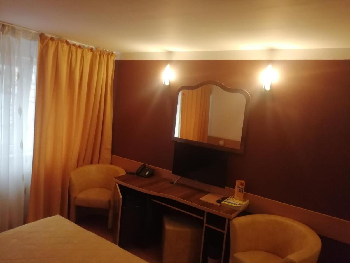 Hotel Sud Giurgiu Esterno foto