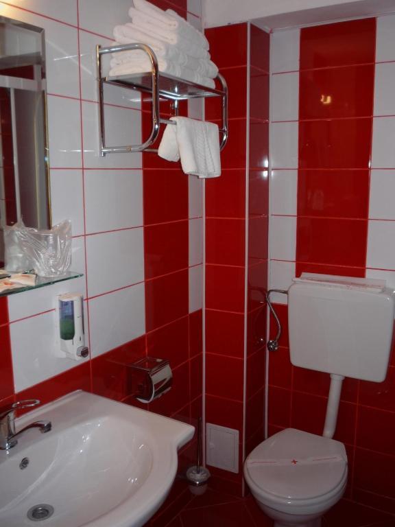 Hotel Sud Giurgiu Esterno foto