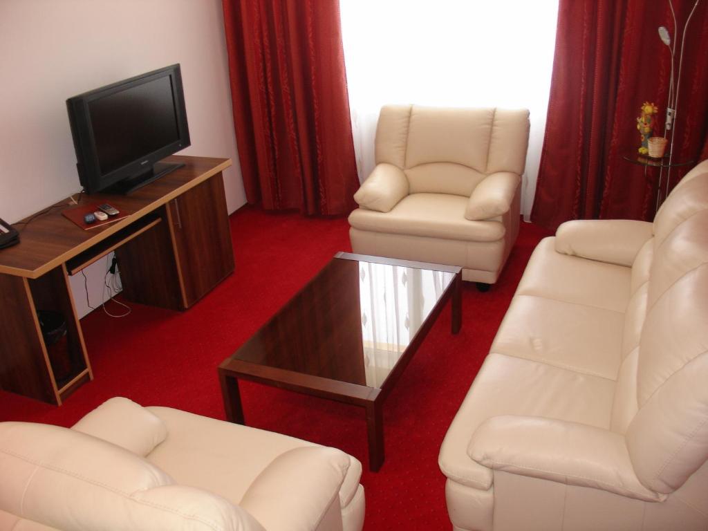 Hotel Sud Giurgiu Esterno foto