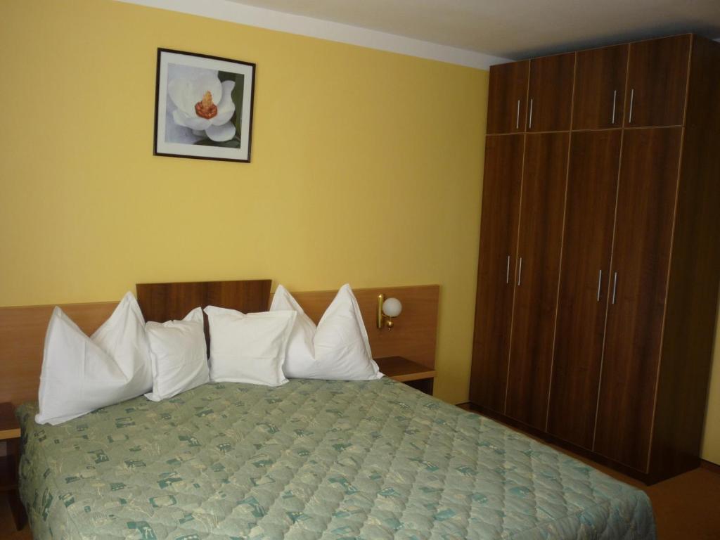 Hotel Sud Giurgiu Esterno foto