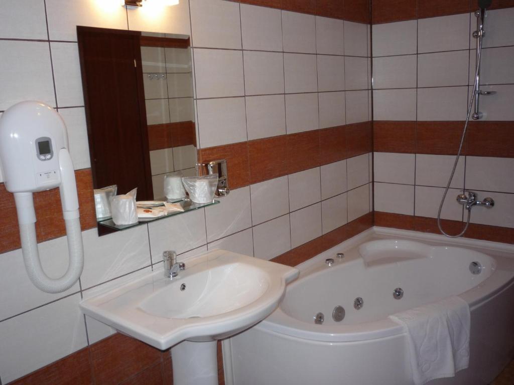 Hotel Sud Giurgiu Esterno foto