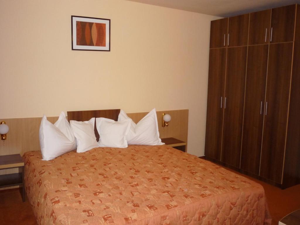 Hotel Sud Giurgiu Esterno foto